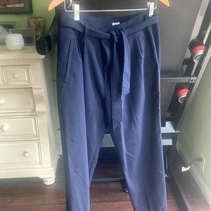 GAP navy blue tie waist, cuffed ankle trousers size 8